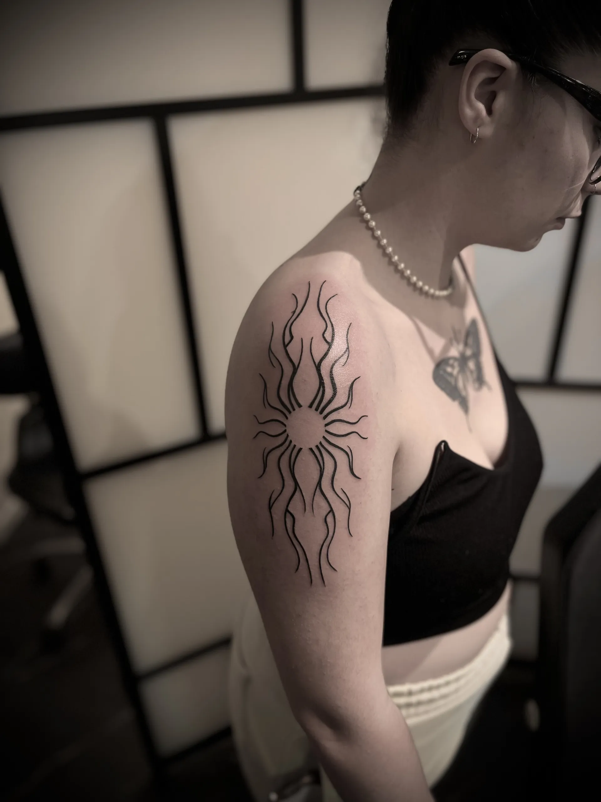 Tatouage Ornamental, Fineline réalisé par Owink Studio à Metz
