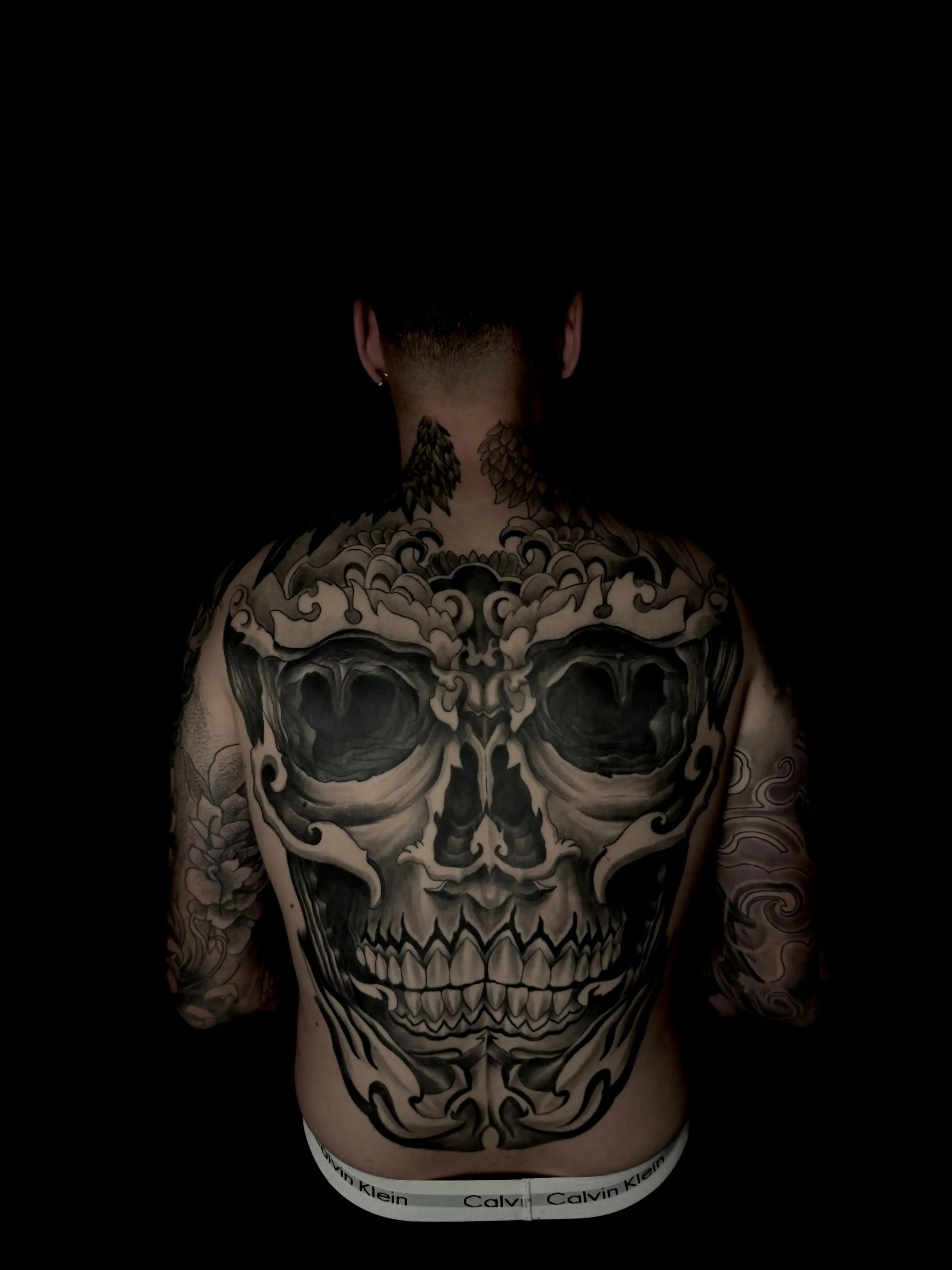 Tatouage Blackwork, Realism réalisé par Owink Studio à Metz